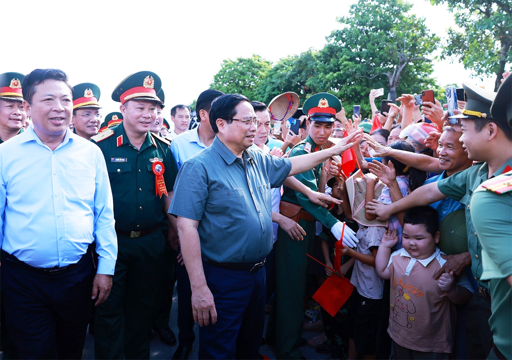  Thủ tướng Phạm Minh Chính dự lễ khánh thành cầu Phong Châu mới